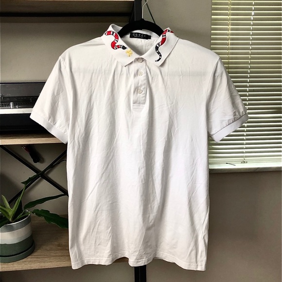 cotton polo with kingsnake embroidery